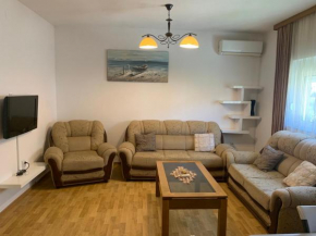 Duraku Apartment